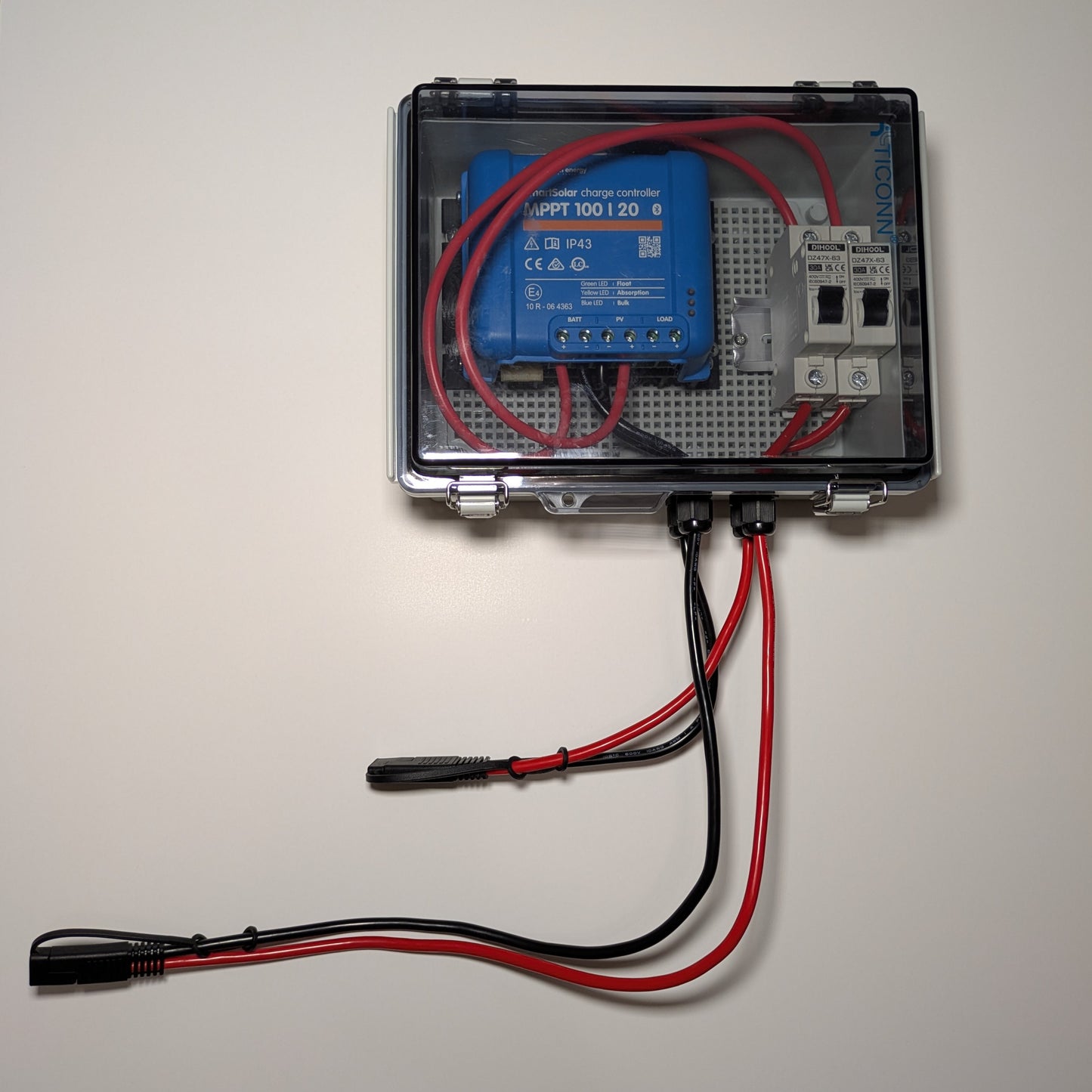 100/20 Water Resistant Inline MPPT Solar Controller